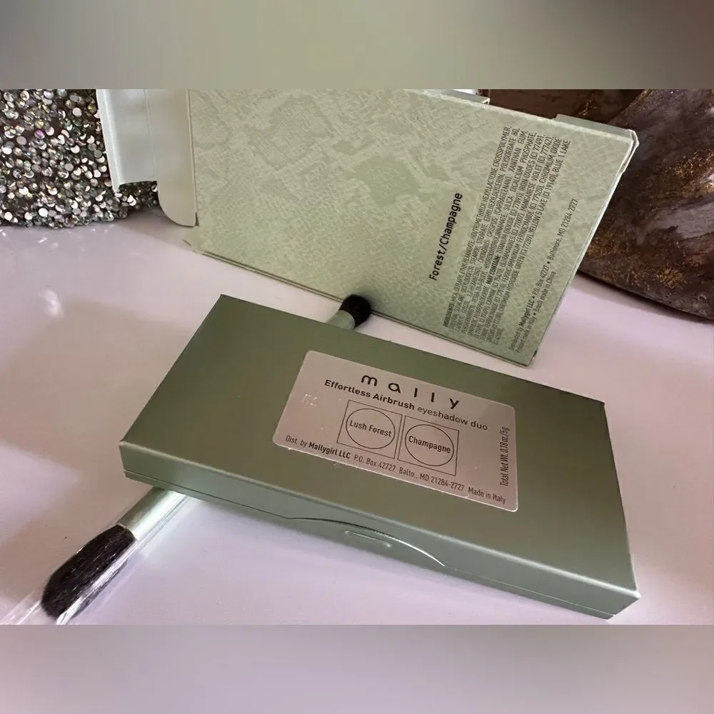 Mally Effortless Airbrush Eyeshadow Duo-Forest/Champagne with Brush (New…